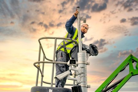 KÖTTER Security fordert mehr Prävention gegen Einbrüche Gegen steigende Delikte hilft nicht allein mehr Personal bei der Polizei. Genauso wichtig sind ganzheitliche Lösungen privater Dienstleister