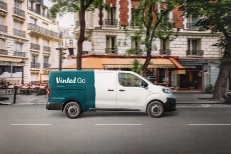 valantic ermöglicht Emissionsbewertung des Logistikangebots von Vinted Marketplace Versandbedingte Treibhausgasemissionen können nun bewertet werden