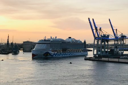 AIDA plant umfassende Modernisierung seiner Kultschiffe.